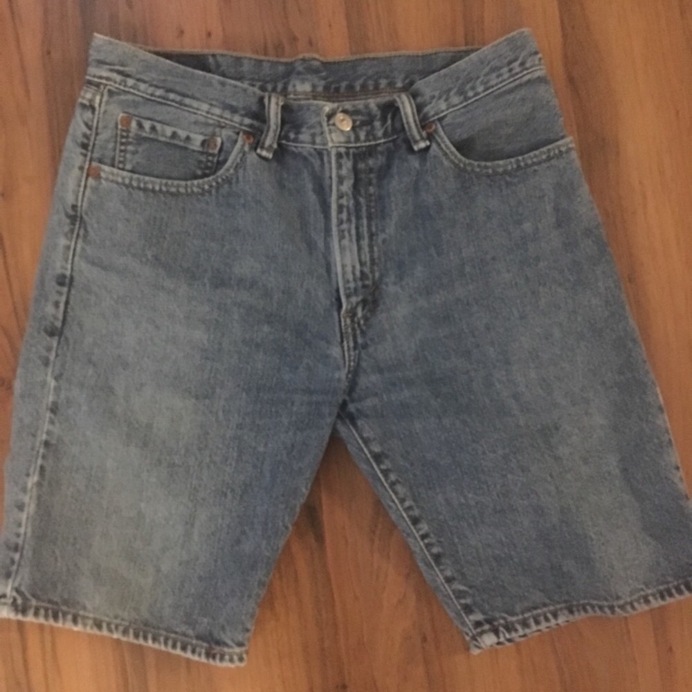 2 pair - Mens Levi’s denim shorts - 2 pr W32 can sep. - Picture 4 of 8